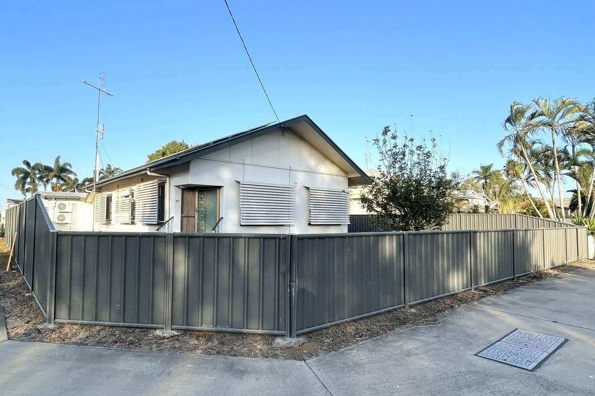 57 SEVENTH Avenue, Home Hill, QLD 4806, Home Hill - Thumbnail 2