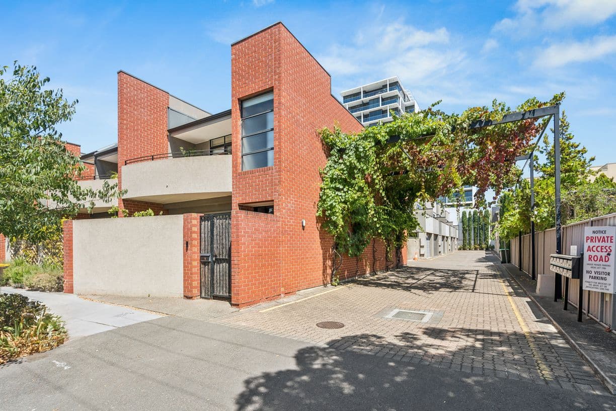 34/211 Gilles Street, Adelaide, SA 5000, Adelaide - Image 1