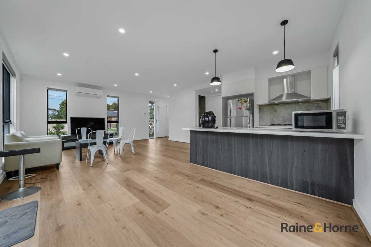 13 Hudson Street, Cranbourne, VIC 3977, Under Offerunder Offerunder Offerunder Offerunder Offerunder Offerunder Offerunder Offerunder Offerunder Offerunder Offerunder Offerunder Offerunder Offerunder Offerunder Offerunder Offer - Thumbnail 8