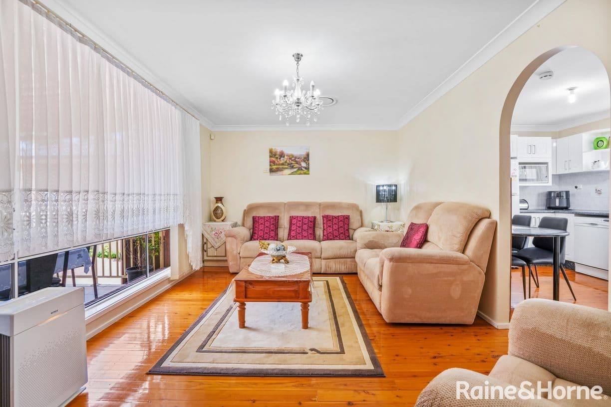 13 Lauder Street, Doonside, NSW 2767, Doonside - Thumbnail 2