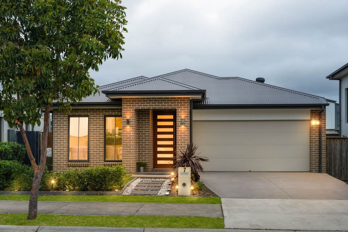 7 Rosemount Drive, Catherine Field, NSW 2557, Catherine Field - Thumbnail 2