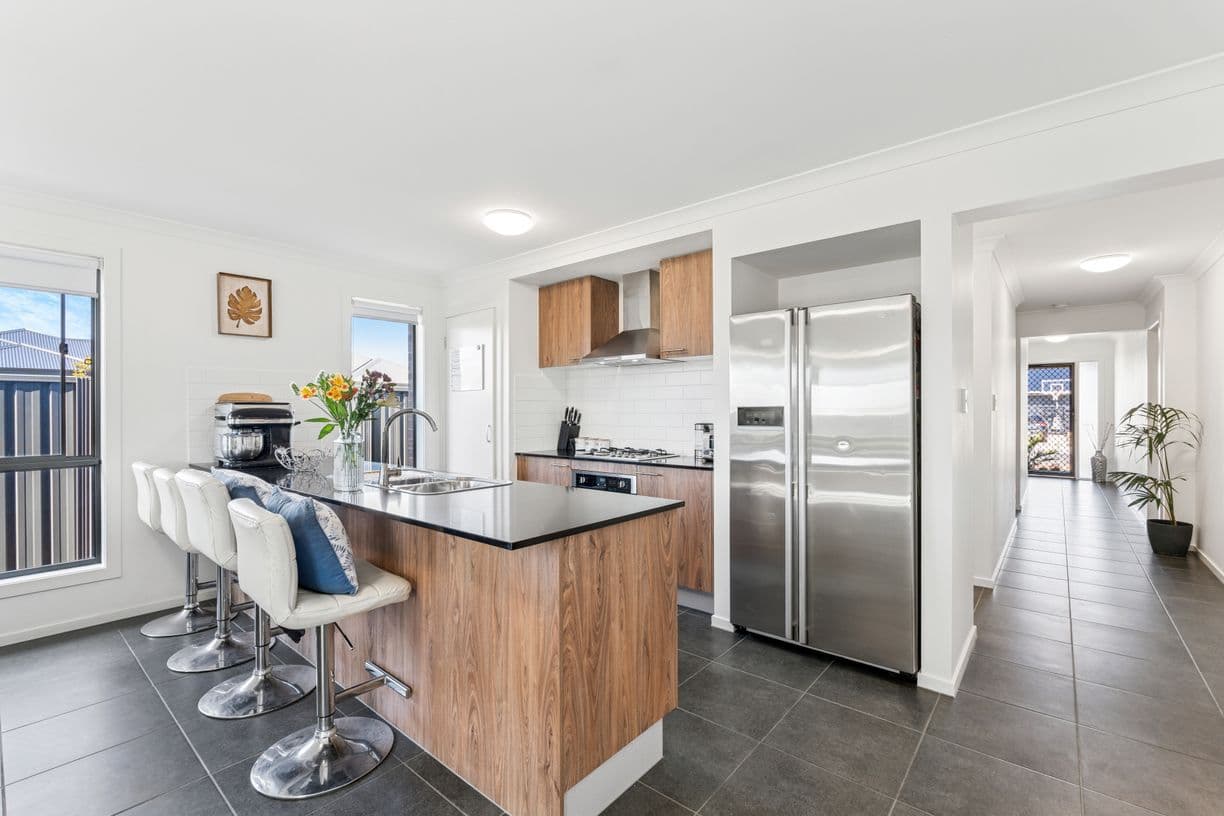 5 Donato Street, Munno Para, SA 5115, Munno Para Downs - Thumbnail 2