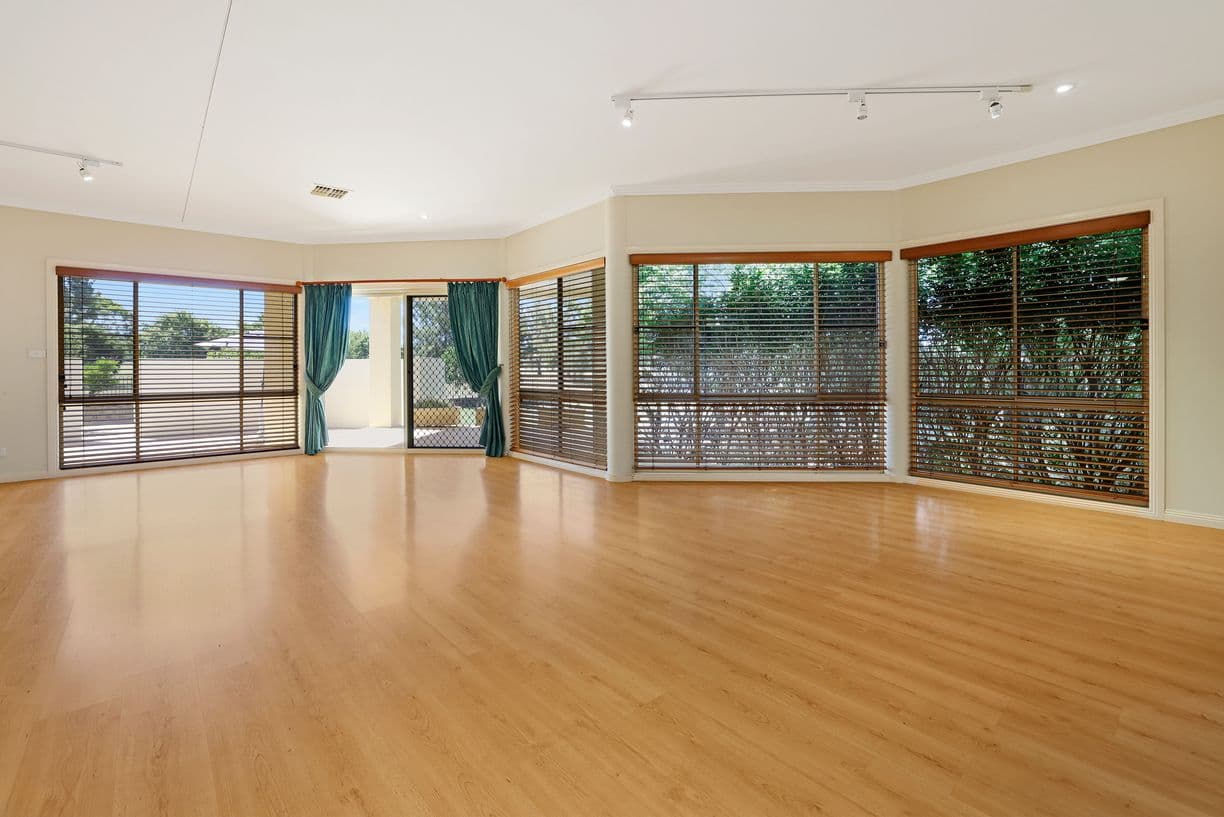 72 The Grange, Tamworth, NSW 2340, Tamworth - Thumbnail 6
