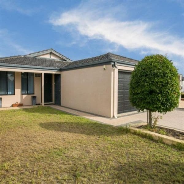 19A CONNAWARRA DRIVE CAVERSHAM WA, Caversham - Thumbnail 2