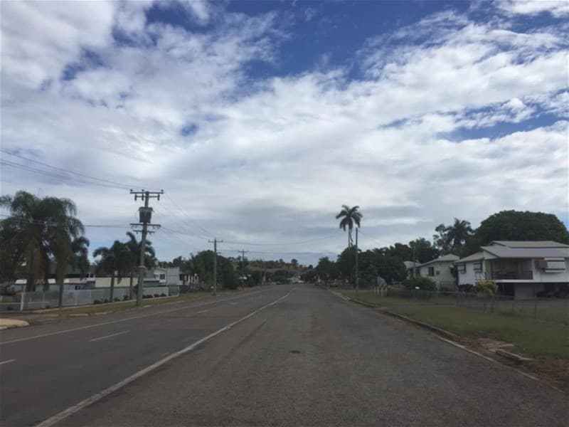 16 Conway Street COLLINSVILLE, QLD, Collinsville - Thumbnail 3