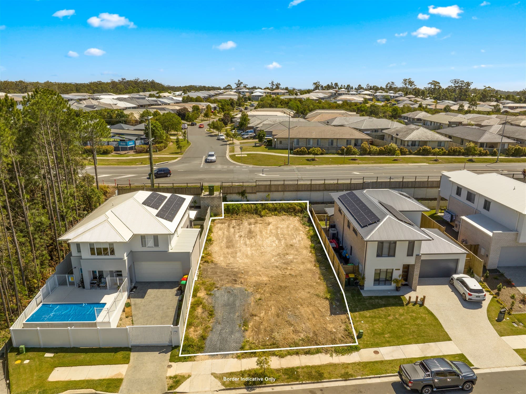 13 Crusoe Street COOMERA, QLD, Coomera - Thumbnail 4
