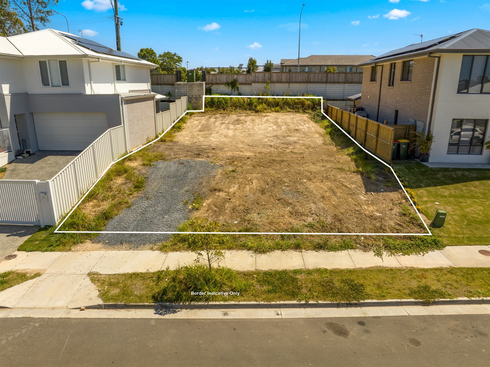 13 Crusoe Street COOMERA, QLD, Coomera - Thumbnail 6