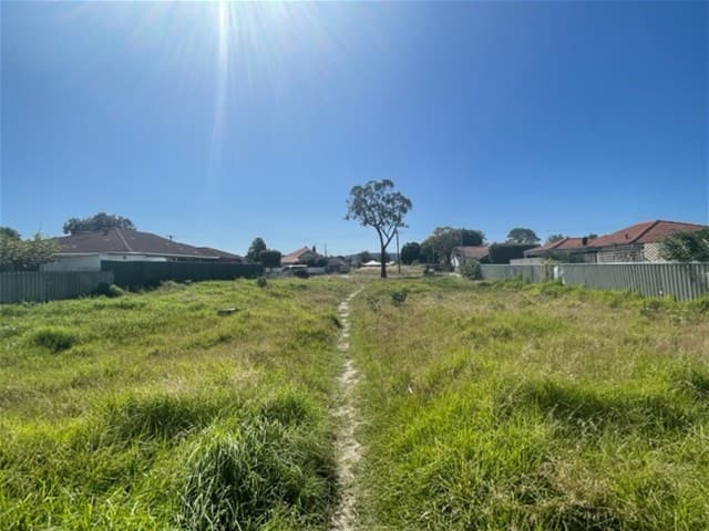 MIDVALE, WA, Midvale - Image 1