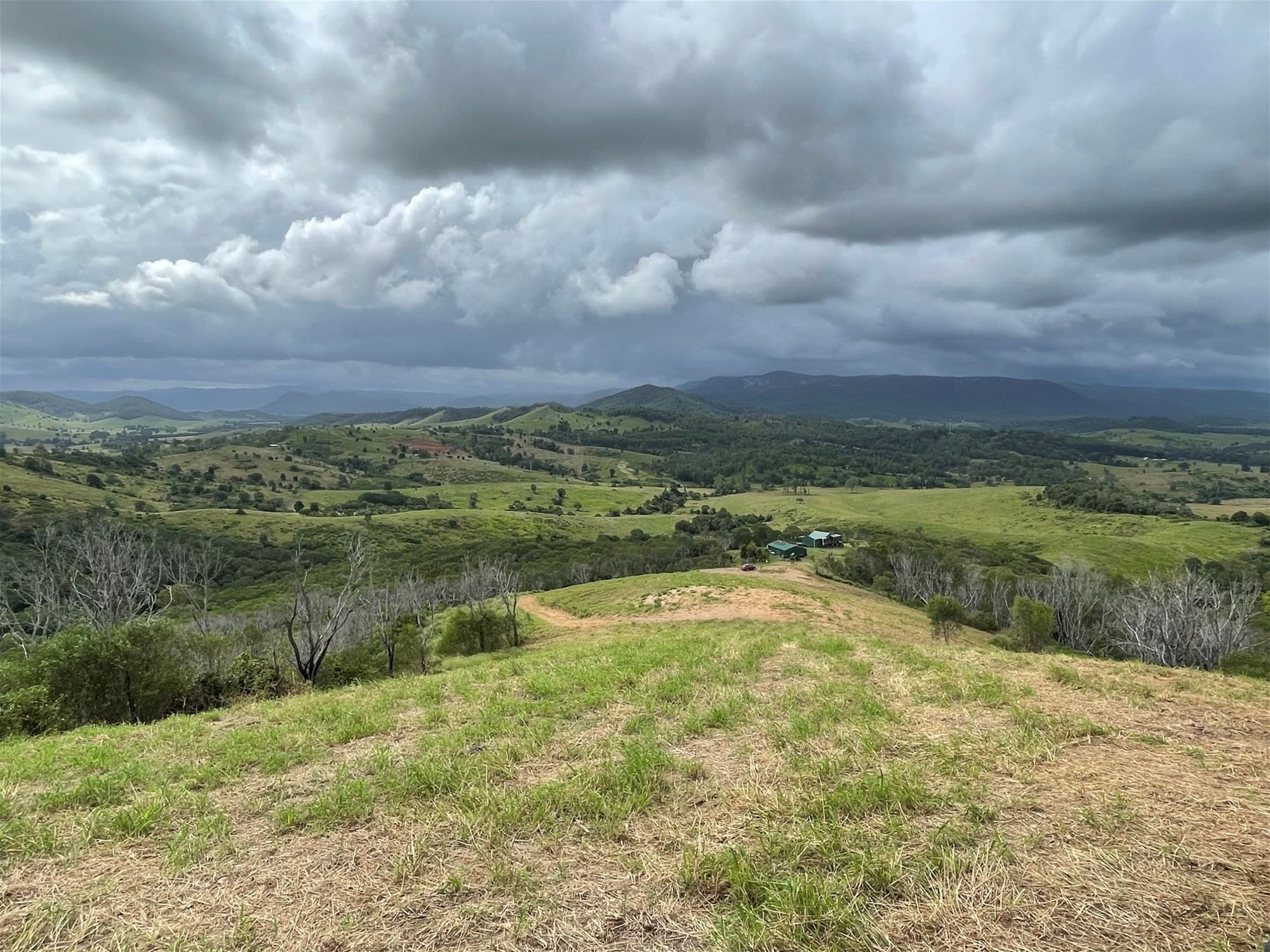 158 Axelsen Drive VILLENEUVE, QLD, Villeneuve - Thumbnail 3