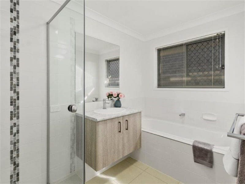 30 Prominence Street PALLARA, QLD, Pallara - Thumbnail 2