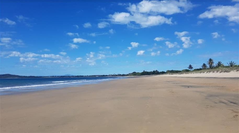135 The Esplanade BOWEN, QLD, Bowen - Thumbnail 3