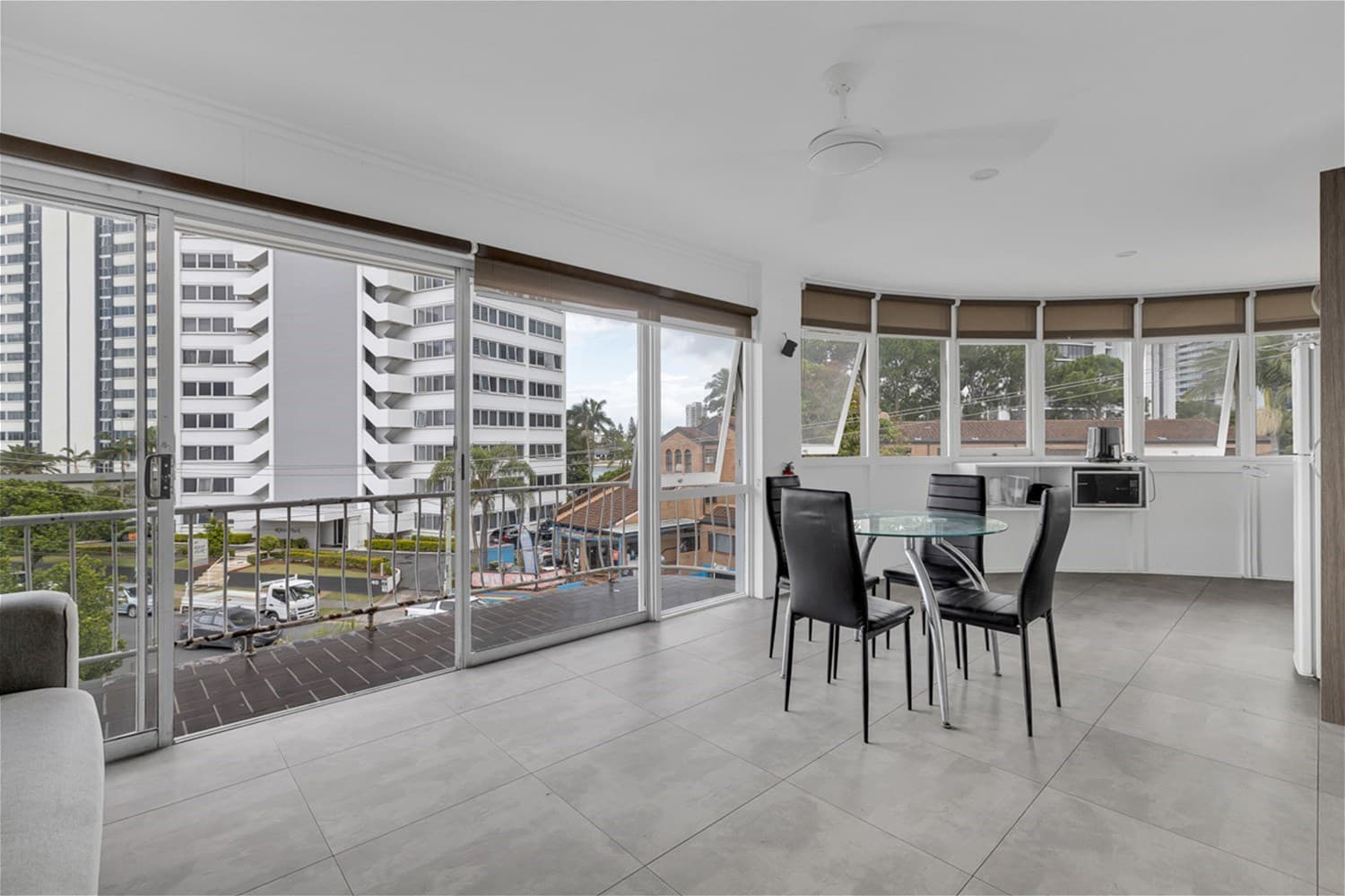 16/45 Watson Esplanade
                                
                                    16/45 Watson Esplanade SURFERS PARADISE QLD, Surfers Paradise - Thumbnail 2