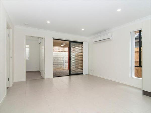 1 Quail Court REDBANK PLAINS, QLD, Redbank Plains - Thumbnail 3