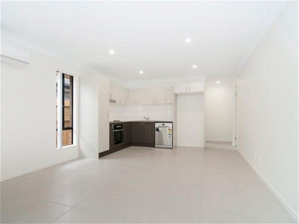 1 Quail Court REDBANK PLAINS, QLD, Redbank Plains - Thumbnail 5
