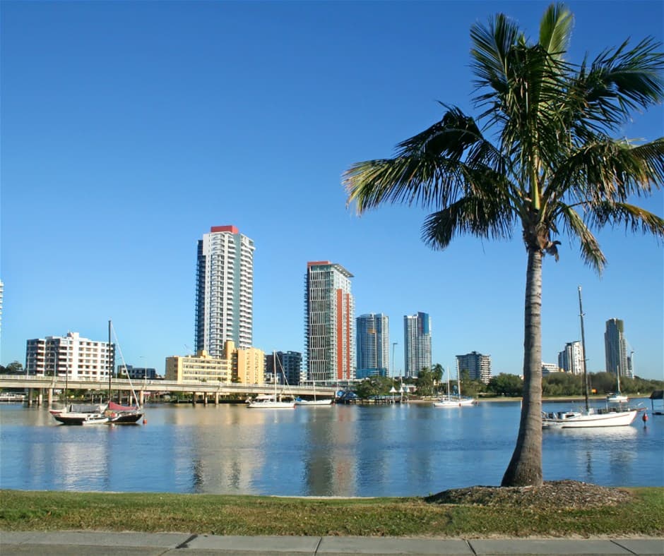 SURFERS PARADISE, QLD, Surfers Paradise - Thumbnail 4