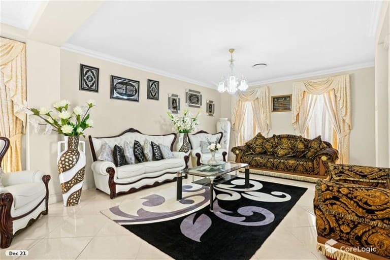 42 Damien Drive PARKLEA, NSW, Parklea - Thumbnail 2