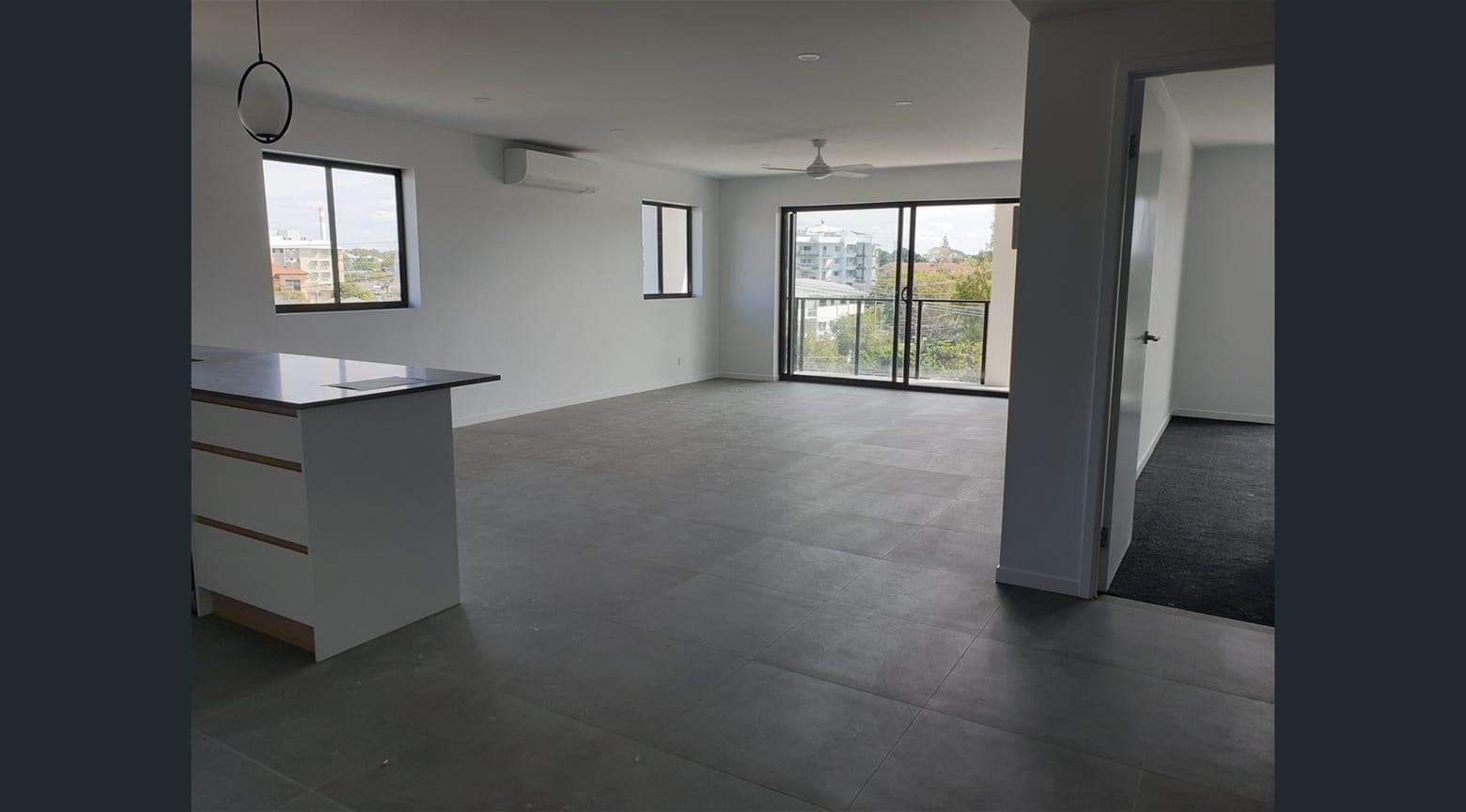302/9 Violet Street REDCLIFFE, QLD, Redcliffe - Thumbnail 4