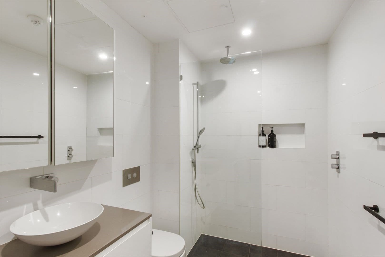 BROADBEACH, QLD, Broadbeach - Thumbnail 5