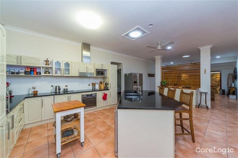 ARUNDEL, QLD, Arundel - Thumbnail 5