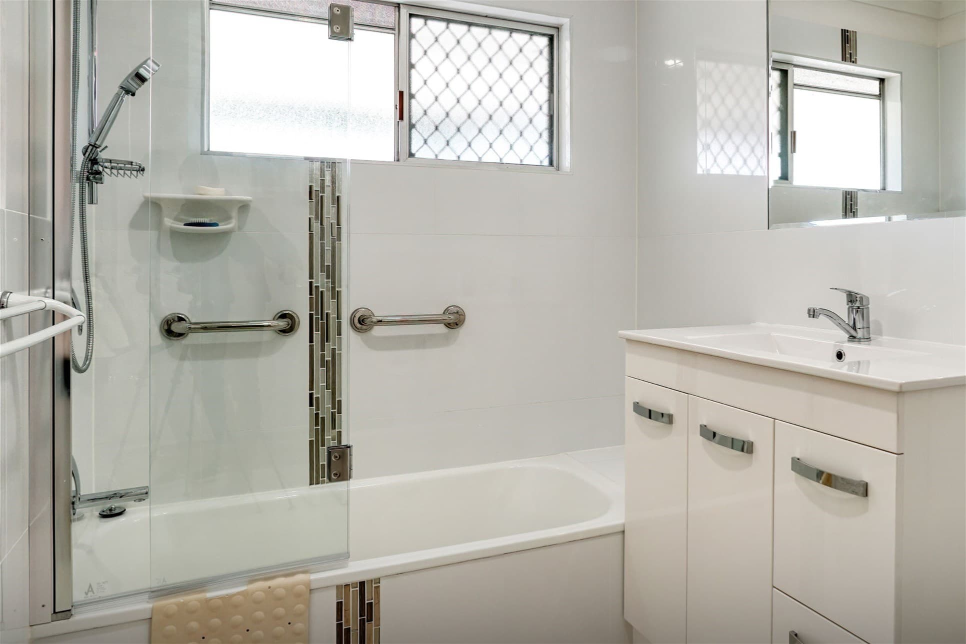 7 Onak Crescent SPRINGWOOD, QLD, Springwood - Thumbnail 8
