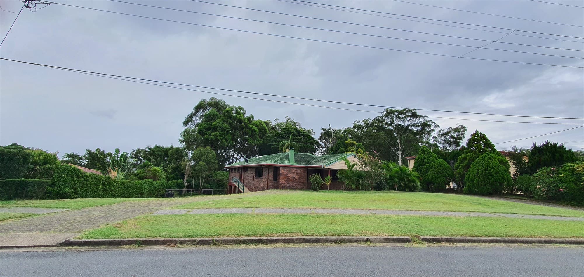 38 Hillview Parade ASHMORE, QLD, Ashmore - Thumbnail 2