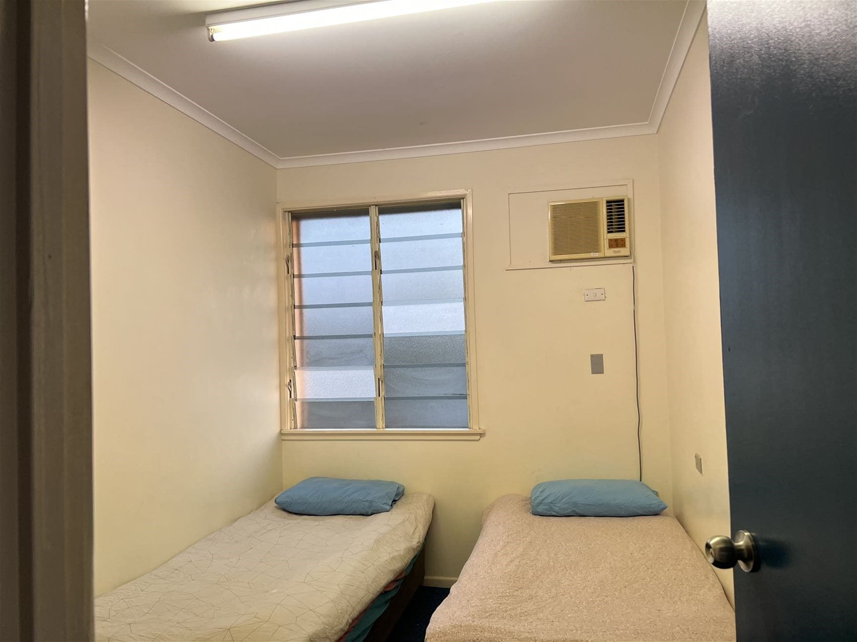 7 Sullivan Street EMERALD, QLD, Emerald - Thumbnail 4