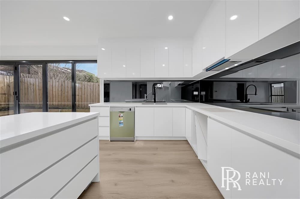 87 John Street GLENROY, VIC, Glenroy - Thumbnail 4