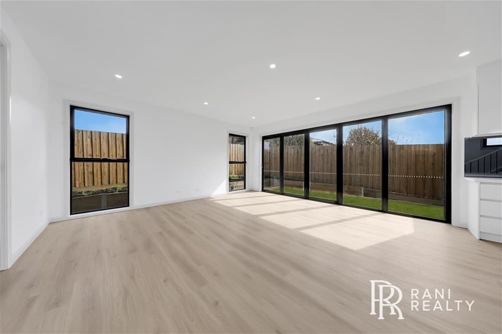 87 John Street GLENROY, VIC, Glenroy - Thumbnail 5