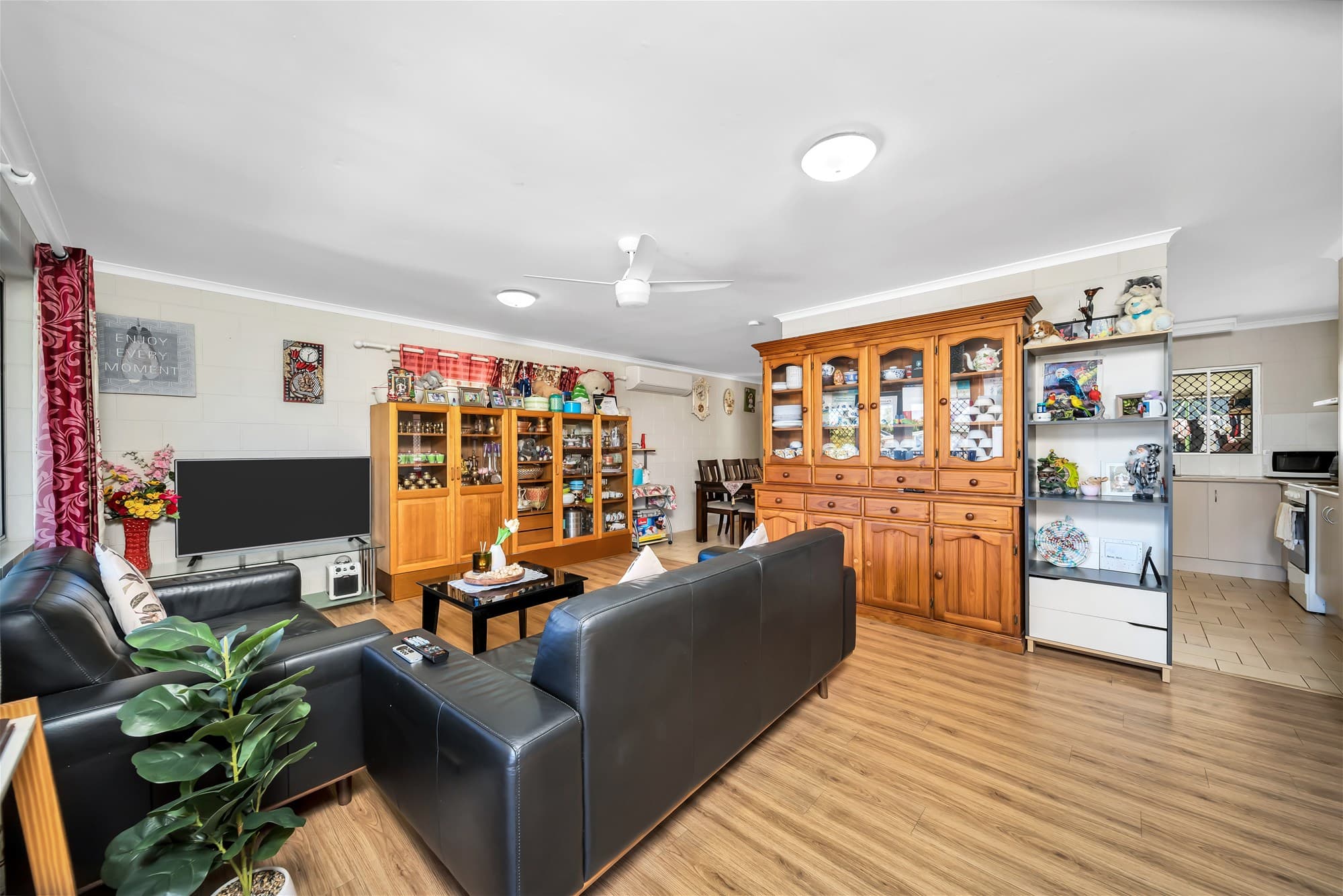 39 Carnation Drive MOOROOBOOL, QLD, Mooroobool - Thumbnail 7