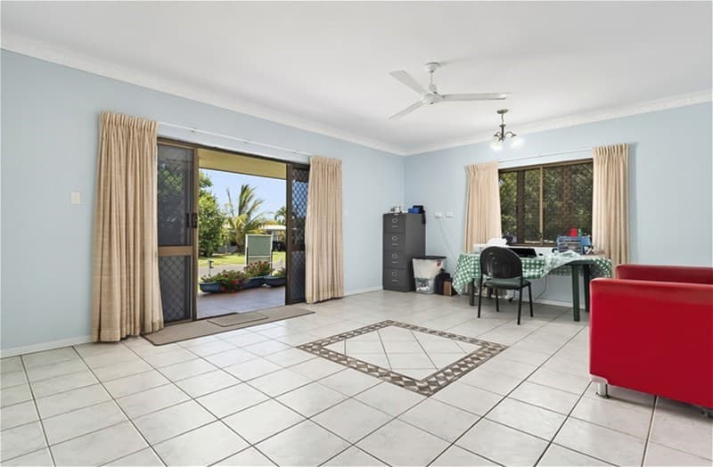 7 Coyle Street KURRIMINE BEACH, QLD, Kurrimine Beach - Thumbnail 3