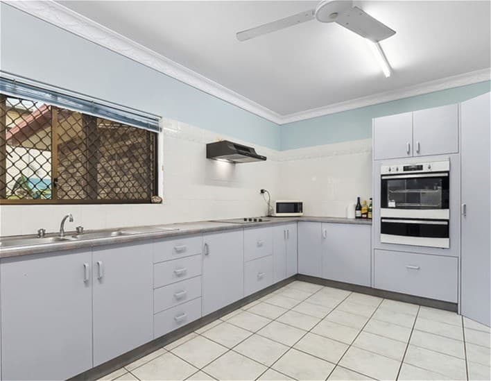 7 Coyle Street KURRIMINE BEACH, QLD, Kurrimine Beach - Thumbnail 5