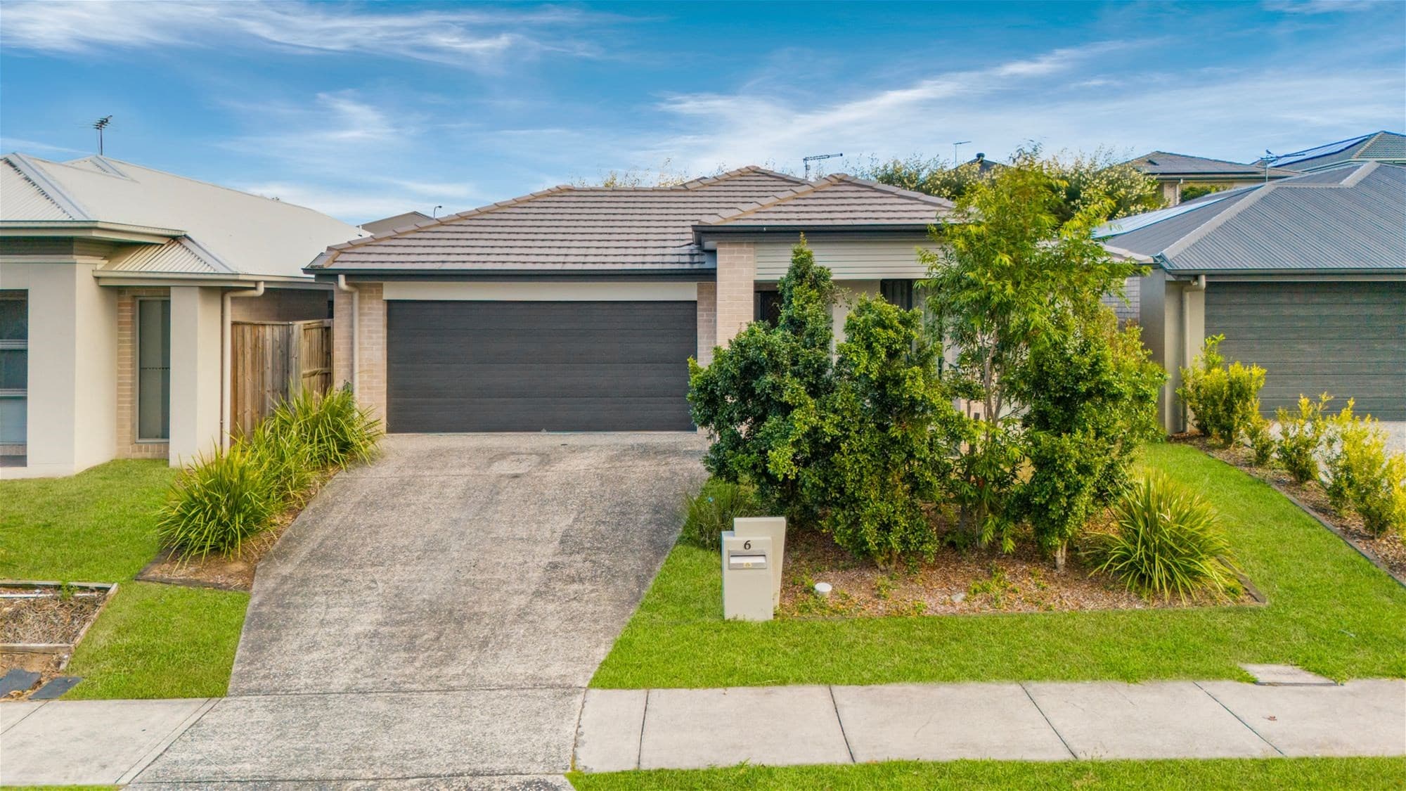 6 Samford Drive HOLMVIEW, QLD, Holmview - Image 1