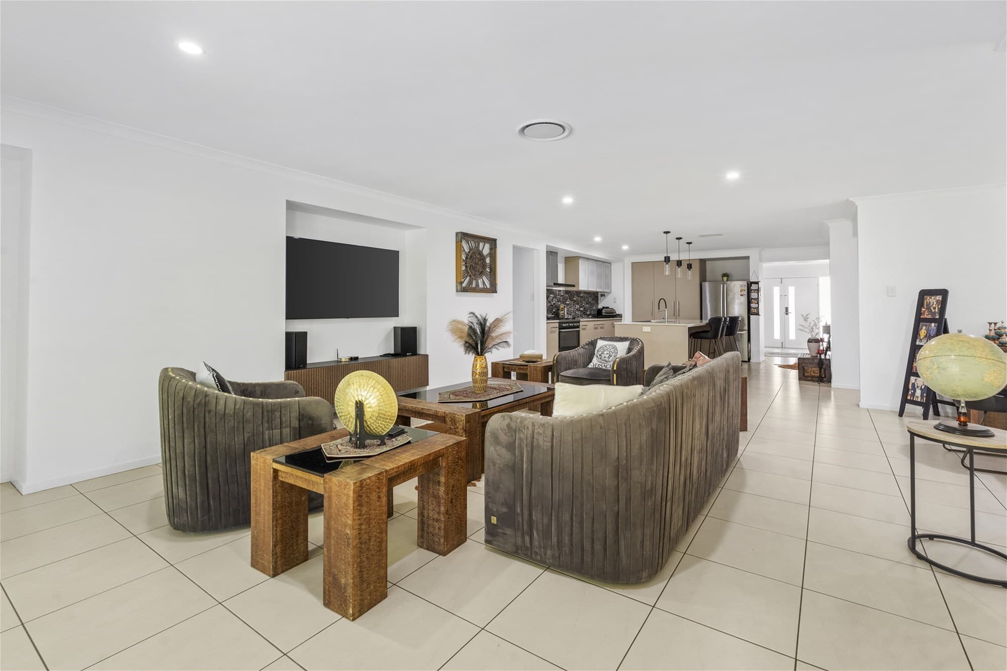 55 Harold Reinhardt Drive REDBANK PLAINS, QLD, Redbank Plains - Thumbnail 6