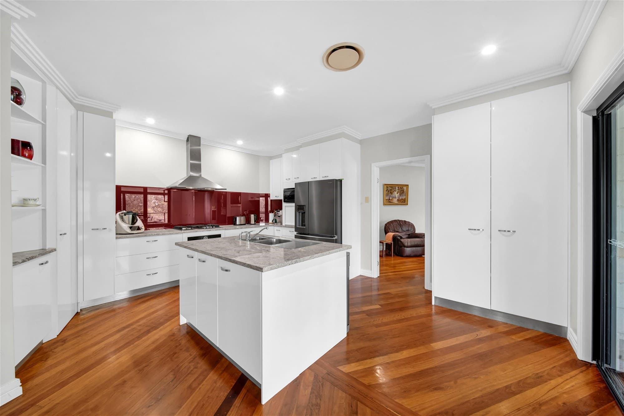 5 Kelso Court CLEAR MOUNTAIN, QLD, Clear Mountain - Thumbnail 6
