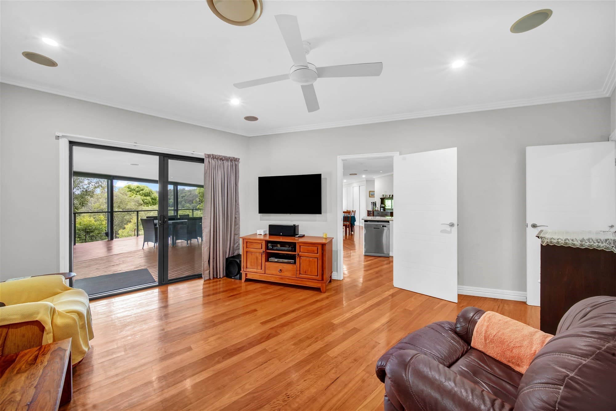 5 Kelso Court CLEAR MOUNTAIN, QLD, Clear Mountain - Thumbnail 7