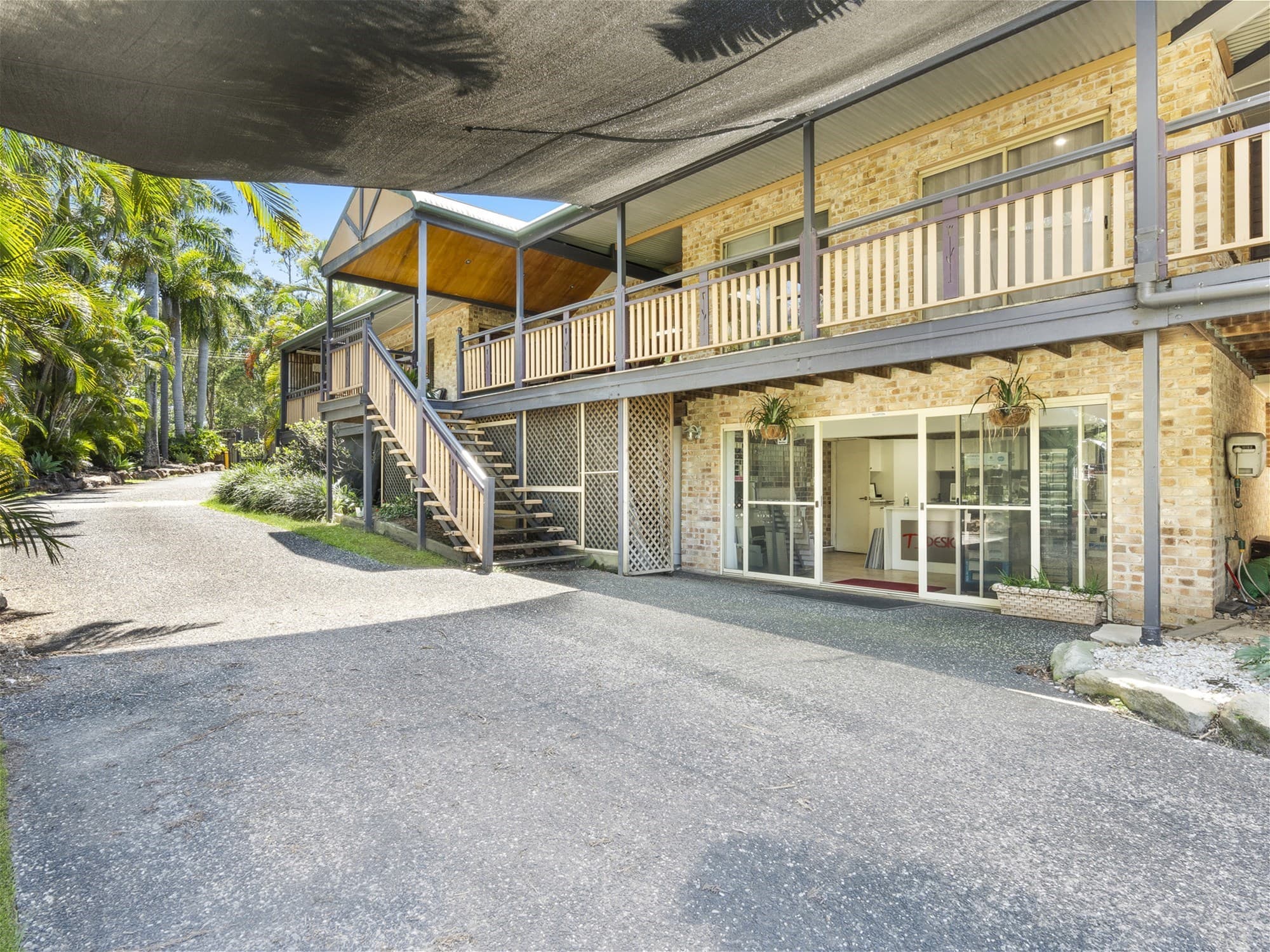 1 Hannaford Place HELENSVALE, QLD, Helensvale - Thumbnail 6