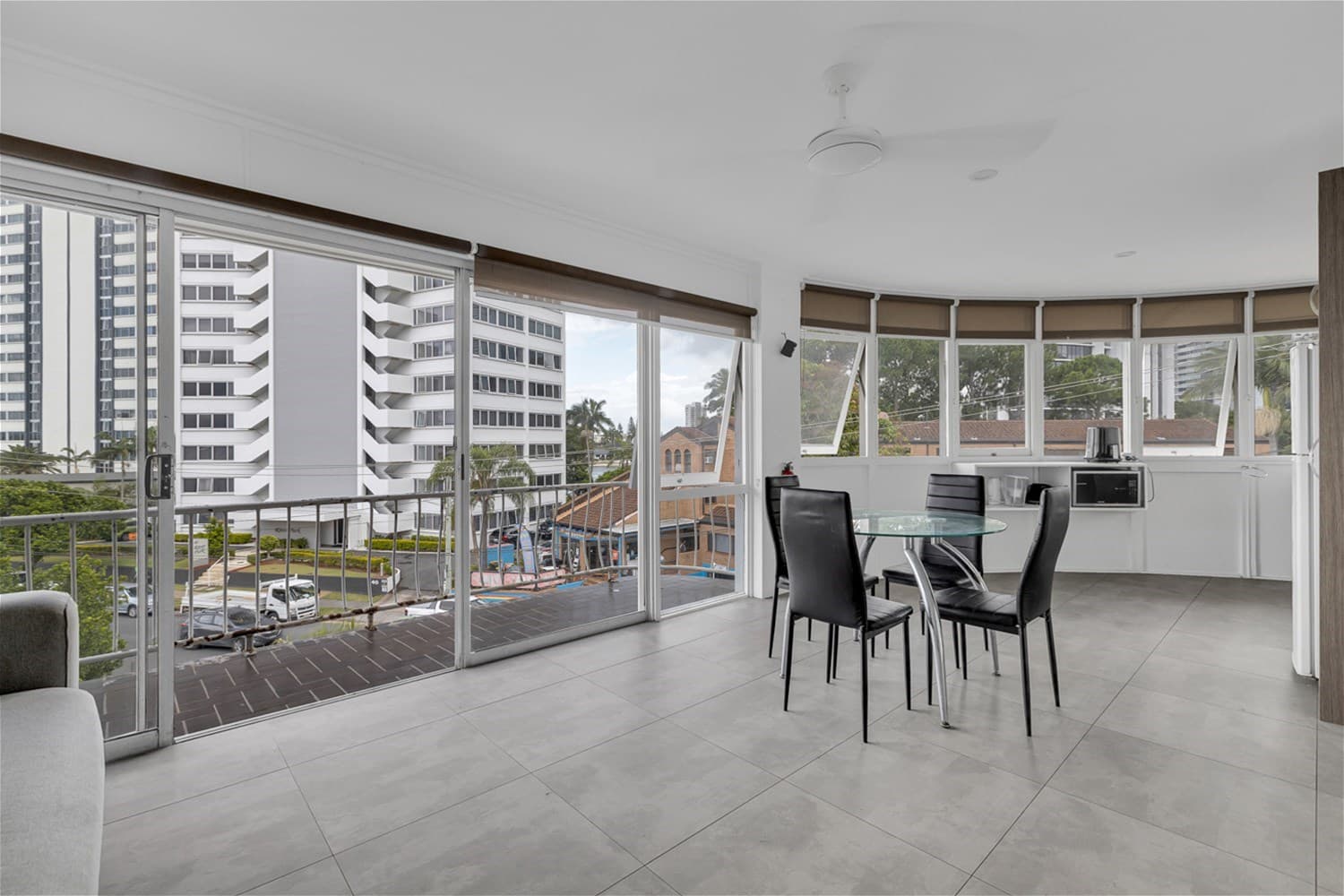 16/45 Watson Esplana Watson Esplanade SURFERS PARADISE, QLD, Surfers Paradise - Thumbnail 4