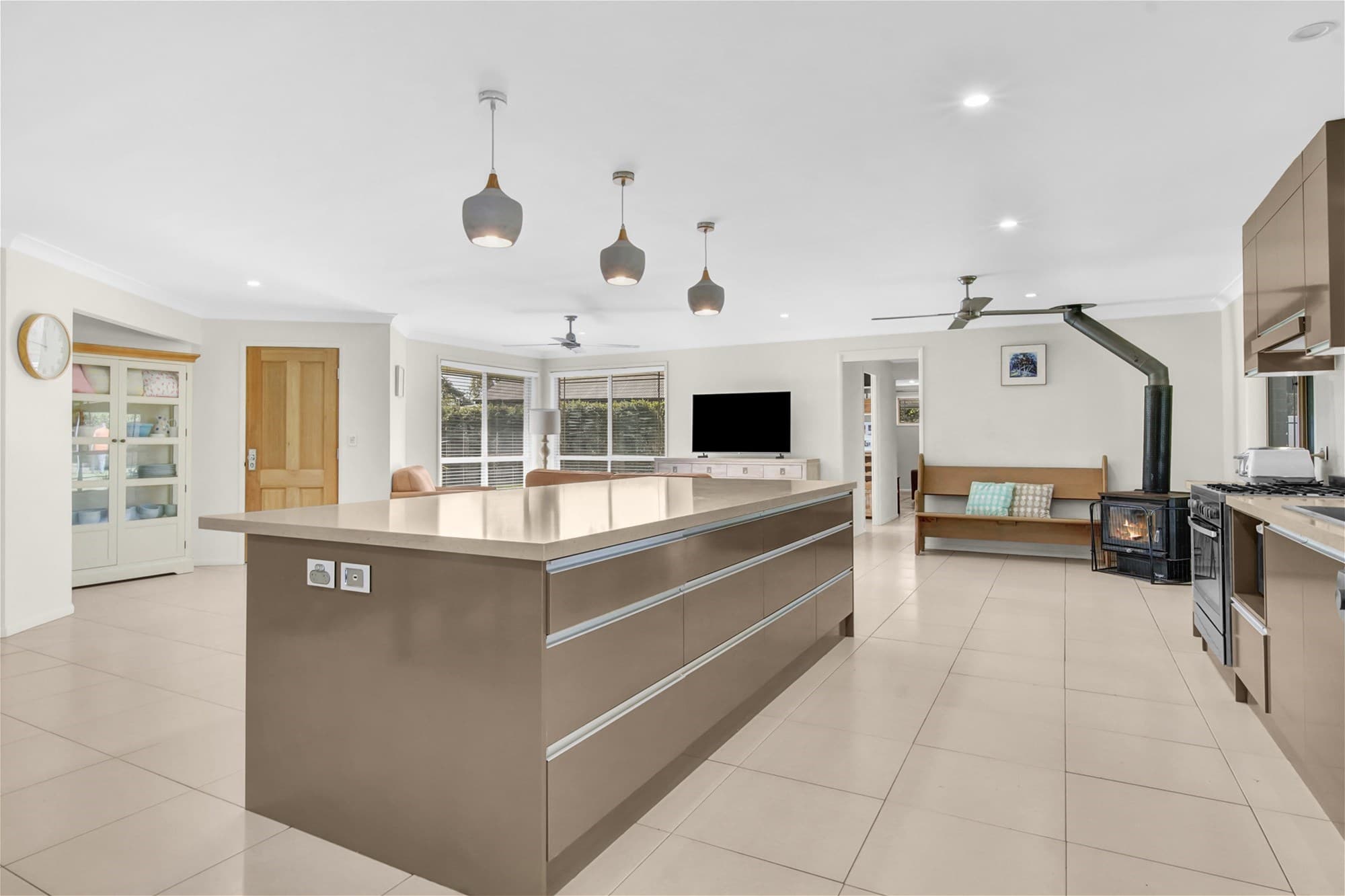16 Keswick Court BURPENGARY EAST, QLD, Burpengary East - Thumbnail 3