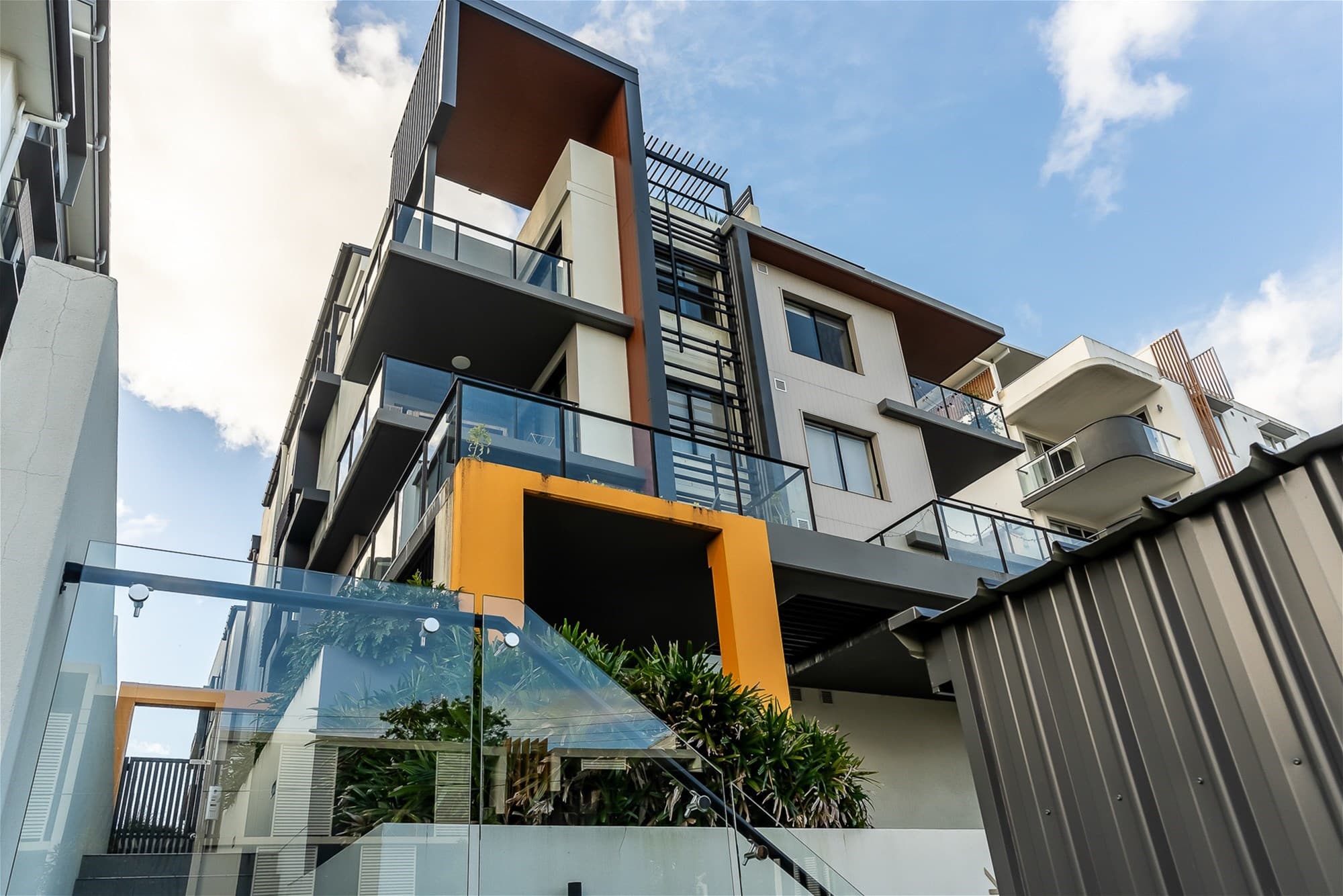 5/63 Ludwick Street CANNON HILL, QLD, Cannon Hill - Thumbnail 2