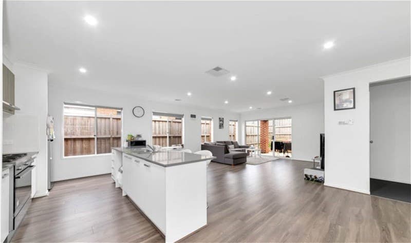 47 Moroak Cres CLYDE NORTH, VIC, Clyde North - Thumbnail 4