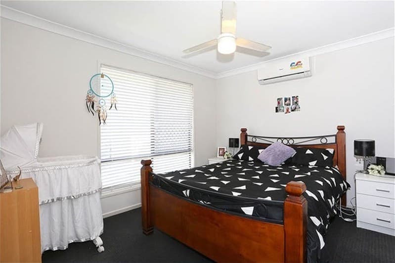 23 Bowen Street CHURCHILL, QLD, Churchill - Thumbnail 4