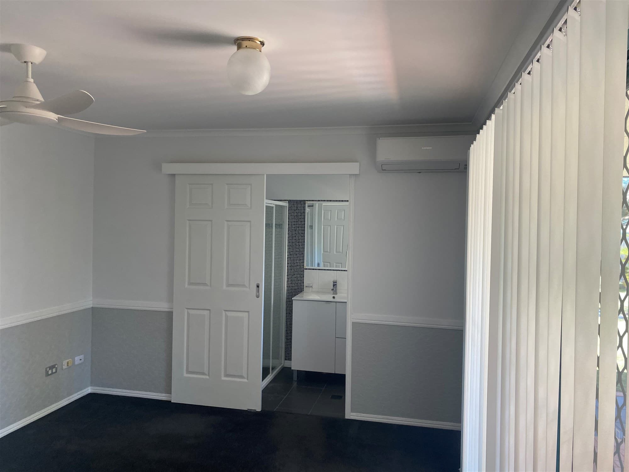 1 Aimee Drive URANGAN, QLD, Urangan - Thumbnail 4