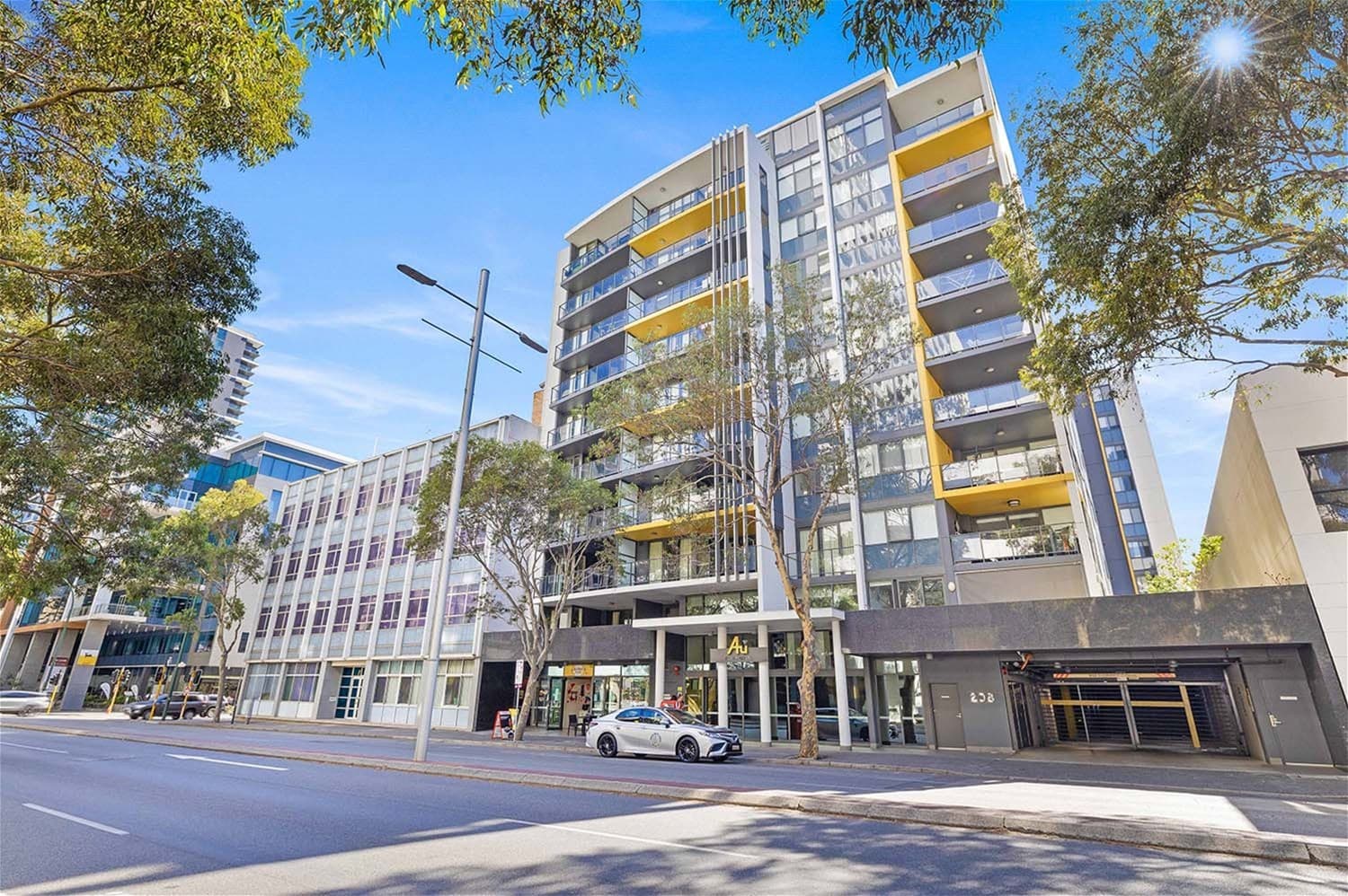 28/208 Adelaide Terrace East PERTH, WA, East Perth - Thumbnail 3