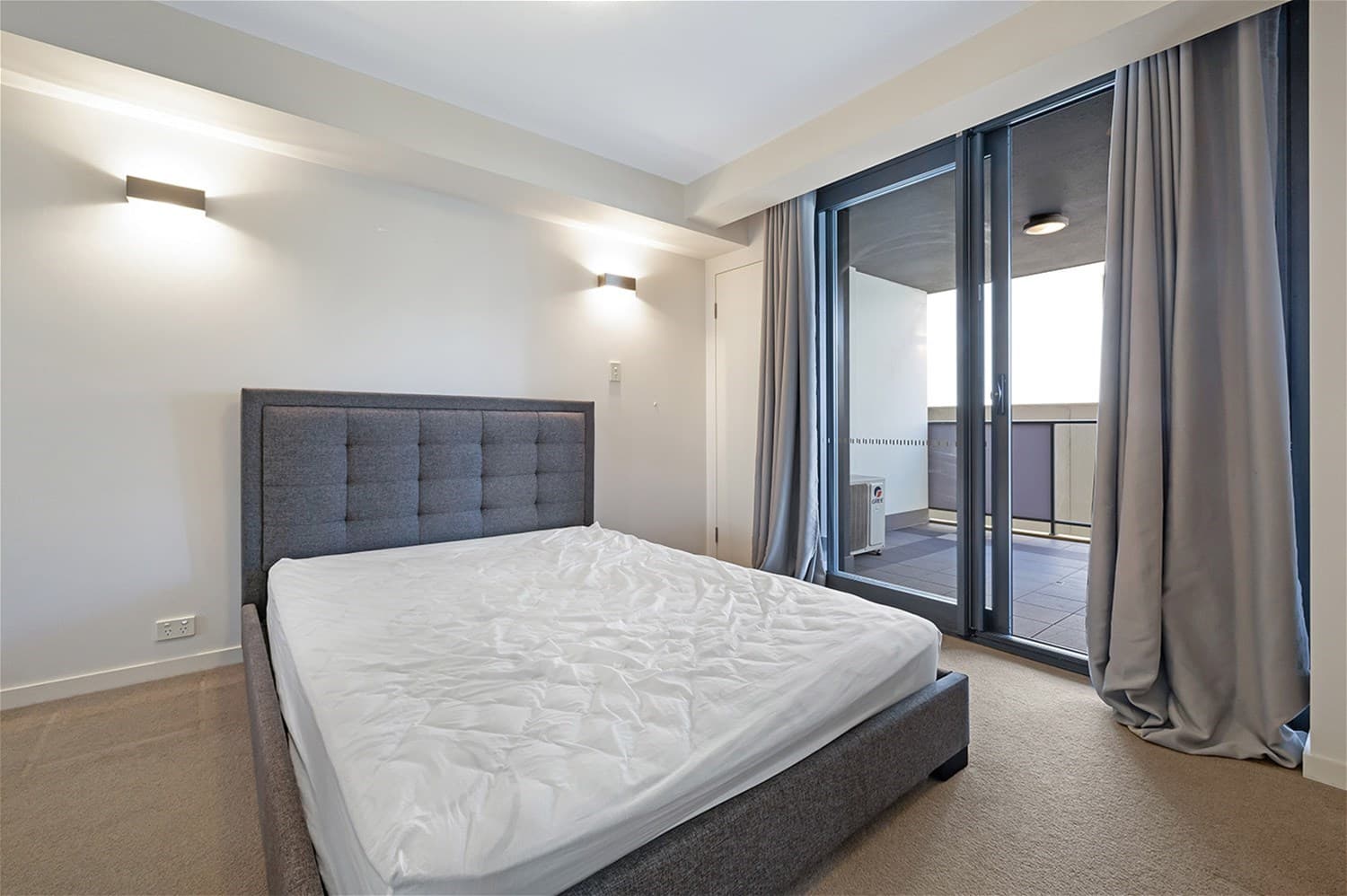 28/208 Adelaide Terrace East PERTH, WA, East Perth - Thumbnail 5