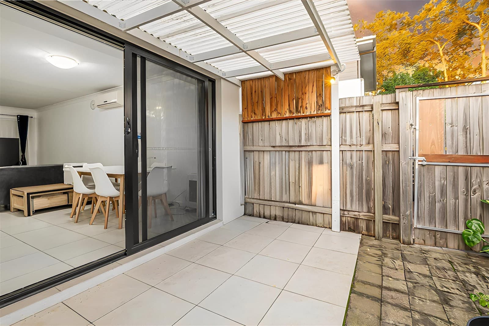 10/698-700 Kingston Road LOGANLEA, QLD, Loganlea - Thumbnail 7