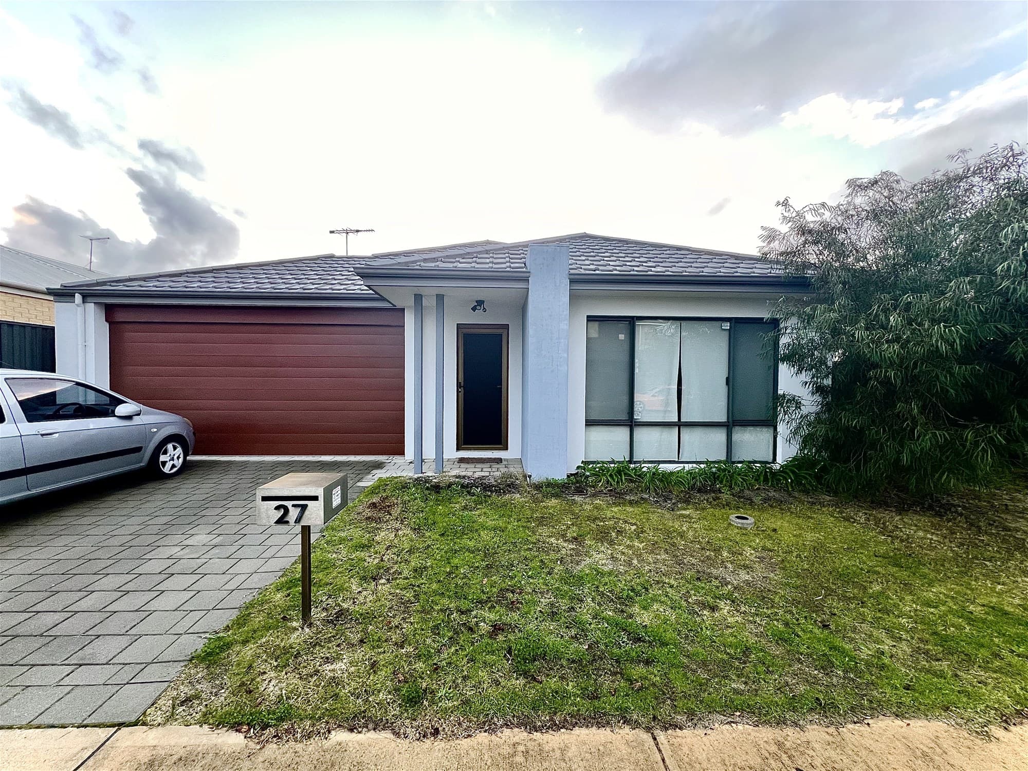27 Wattleseed Avenue TREEBY, WA, Treeby - Image 1