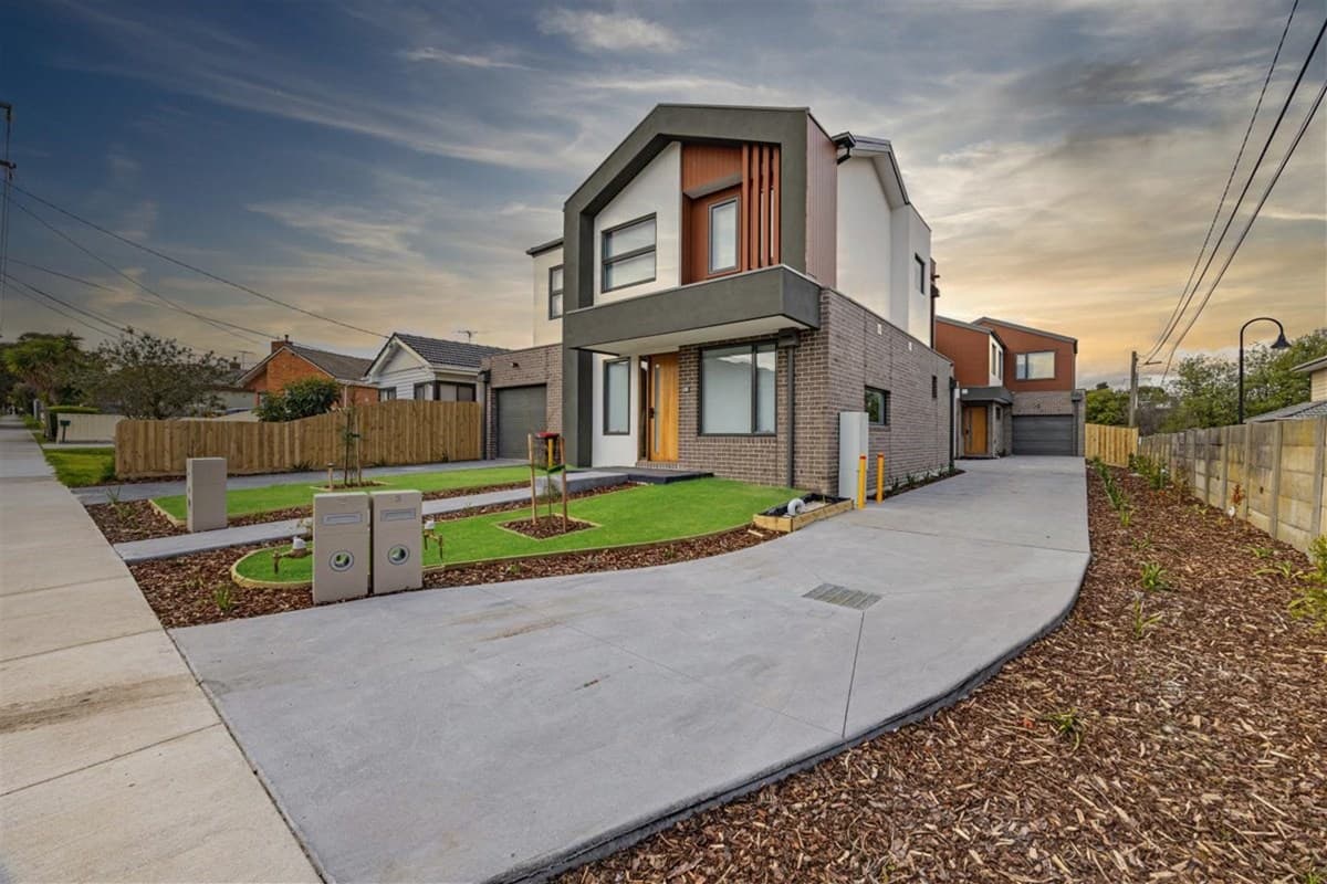 3/64 Panorama St CLAYTON, VIC, Clayton - Image 1