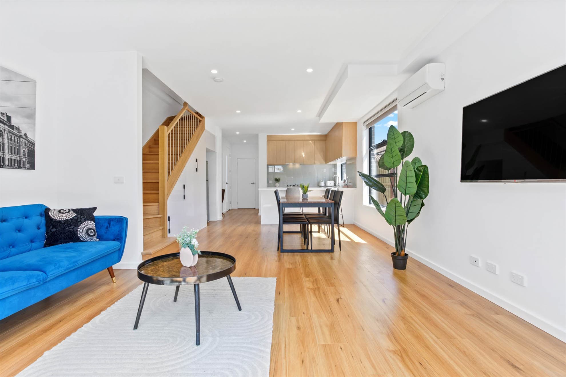 2/26 Mclennan  Street BRAYBROOK, VIC, Braybrook - Thumbnail 2