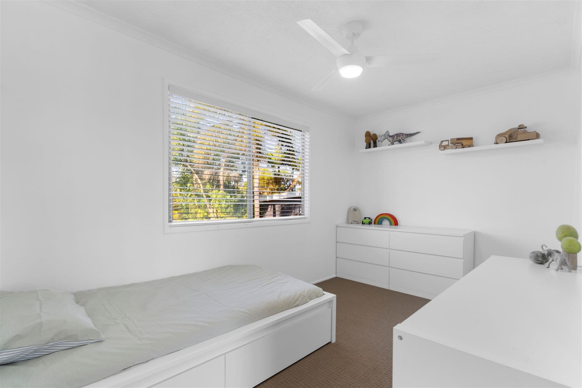 93 Fourth Ave  MARSDEN, QLD, Marsden - Thumbnail 6
