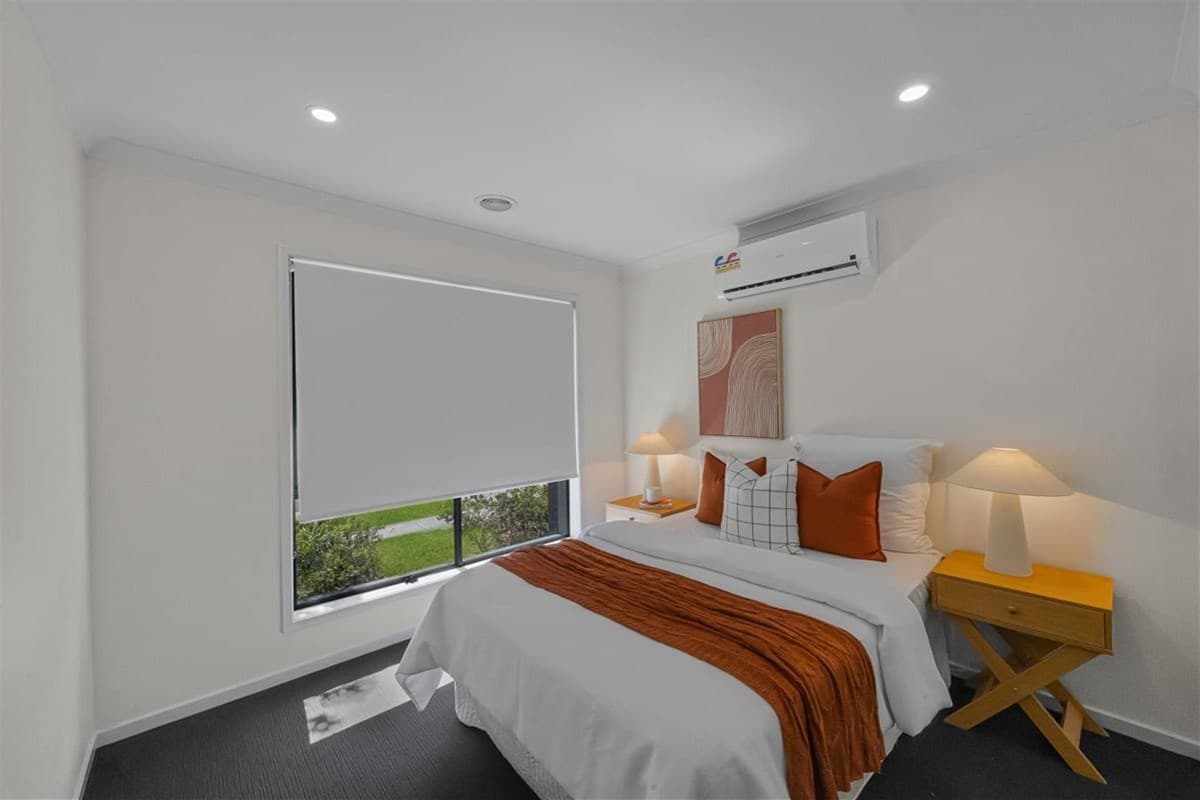 71 Baycrest Drive POINT COOK, VIC, Point Cook - Thumbnail 6